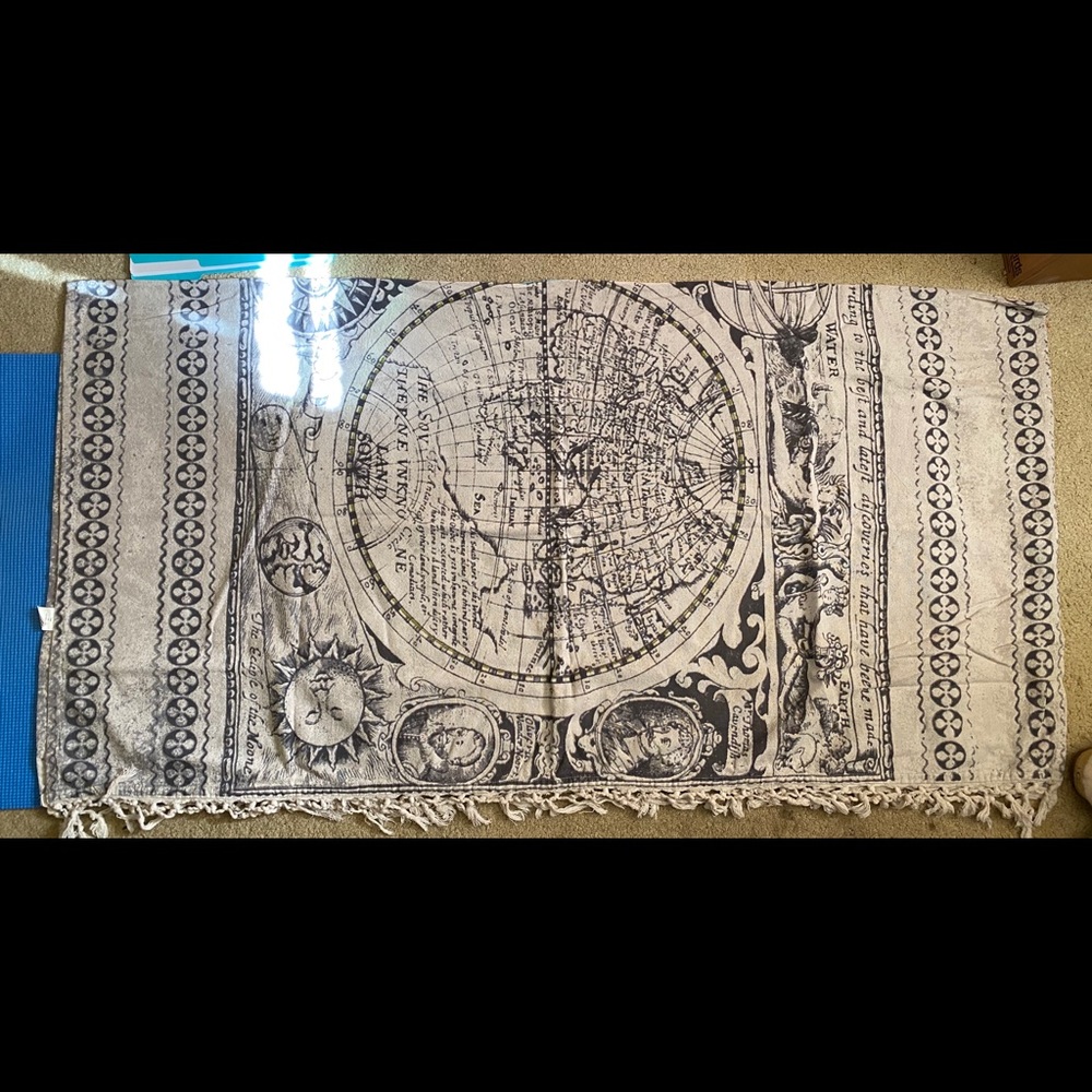 Old World Map Wall Tapestry